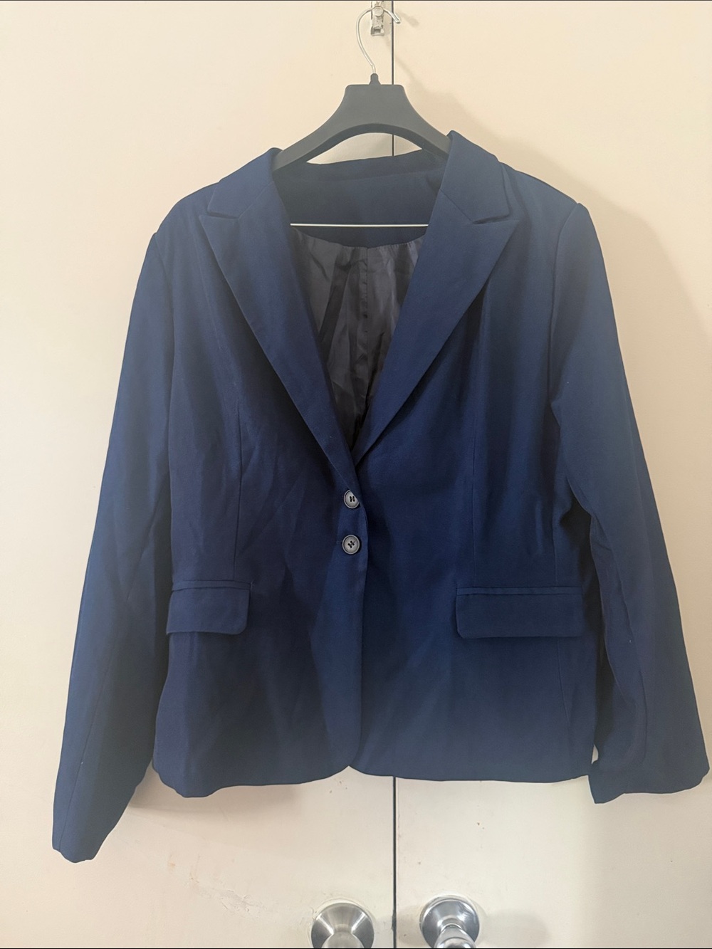 Navy Women's Single-Breasted Blazer